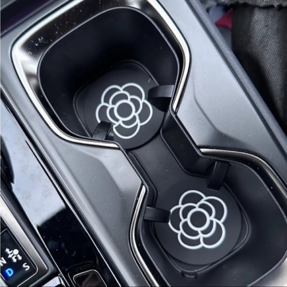 🔅5/$20 Camilla flower silicone car coasters